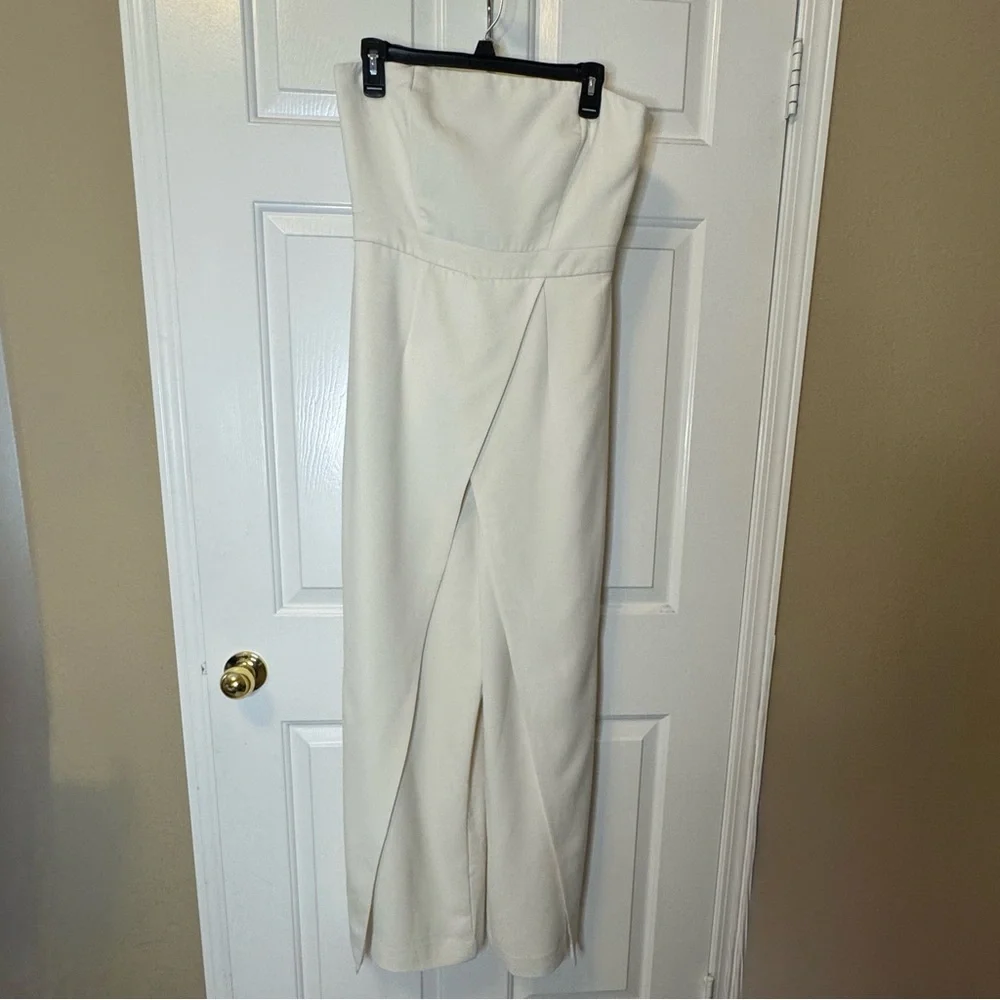 WHBM Convertible Strapless Split-Leg Jumpsuit in Ivory Size 8 - Picture 3 of 8
